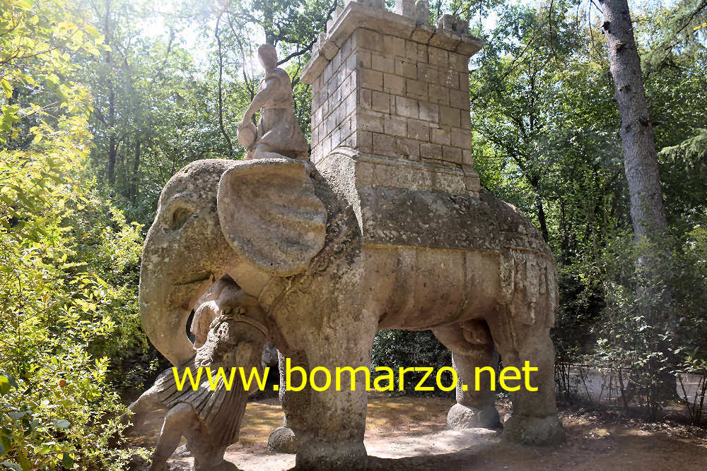 Parco dei Mostri di Bomarzo - L'elefante