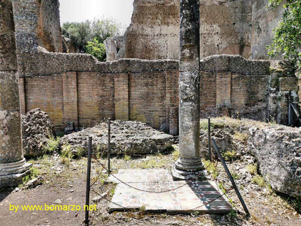 la Piazza d'Oro a Villa Adriana a Tivoli