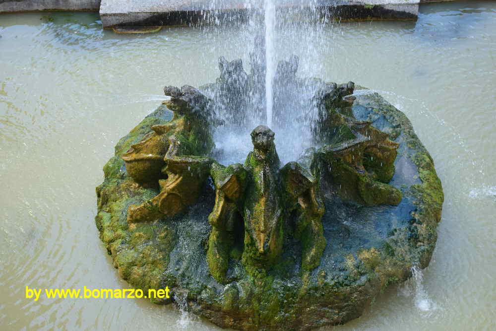 Fontana dei draghi