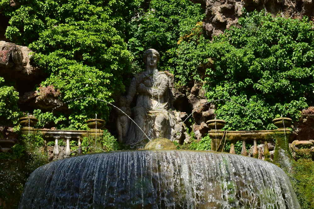 Fontana dell'Ovato