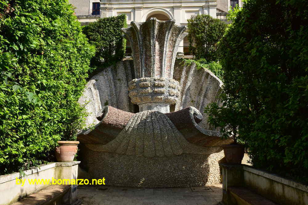 La fontana del Bicchierone