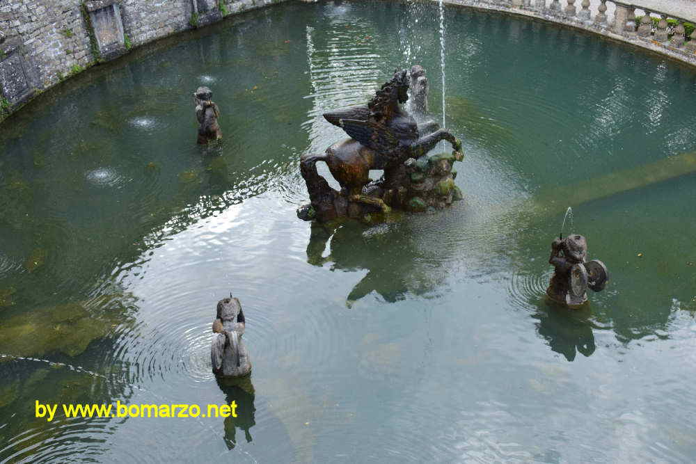 Fontana del Pegaso